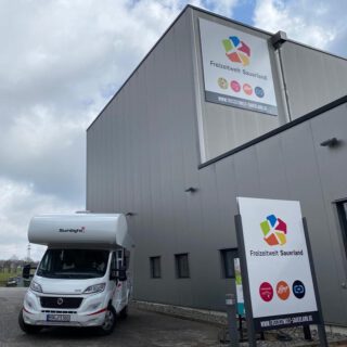 Unser Wohnmobil ist bereit zur Abholung für das nächste Wochenende.🥰
•
Es gibt noch freie Termine – schaut schnell auf unserer Webseite im Buchungskalender vorbei und reserviert euch euer Lieblingswochenende!😊
•
#fwsauerland #sauerland #freizeit #schmallenberg #wohnmobil #camping #alkoven #mietmich #wochenende #urlaub #vacation #vakantie #winterberg #willingen