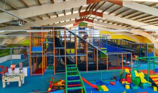 Das Kinderland ist so leer ohne euch!
Aber wir sehen uns wieder!😍🤩💪🏽
•
#fwsauerland #freizeitwelt #schmallenberg #sauerland #spielundspaß #toben #glücklichsein #familienzwit #thikoskinderland #winterberg #willingen #meschede